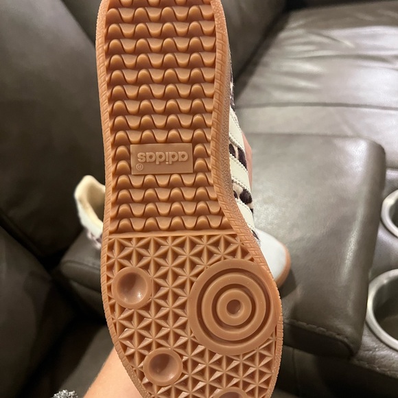 adidas Leopard Print Women's Sneakers - Picture 3 of 5